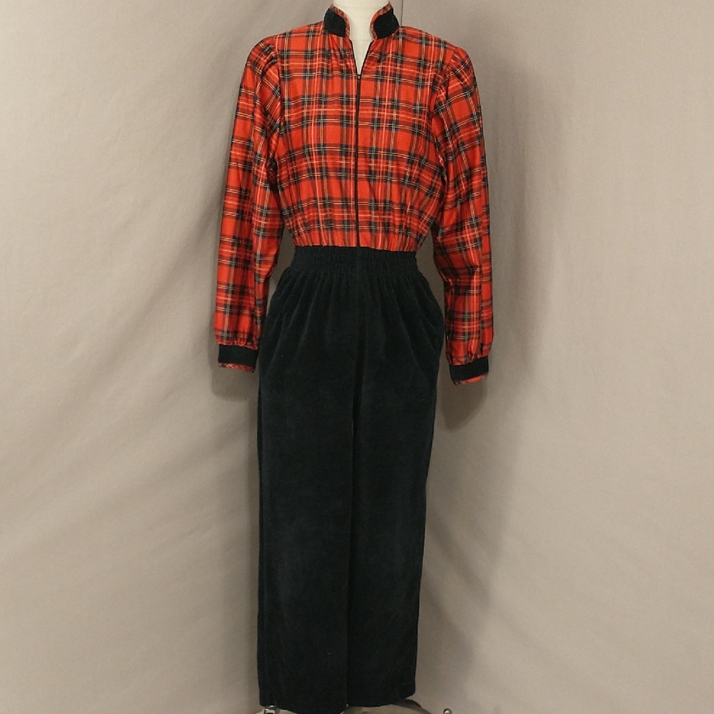 Red Plaid w Black Velour Jumpsuit Vintage 70s 80s Puff Sleeve Cute & Comfy Sm/6